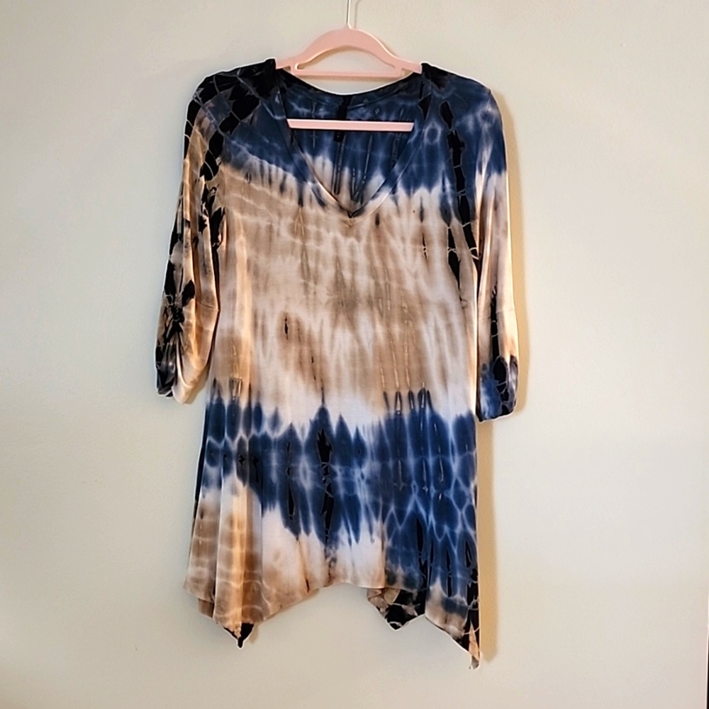 Olivia Women's Tie Dye Tunic 🛍